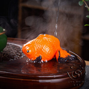 Фігурка чайна Ча Шень Золота Рибка що змінює колір