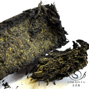 Чорний чай Хей Ча Цзинь Хуа Фу ТяньЦзинь з пліснявою